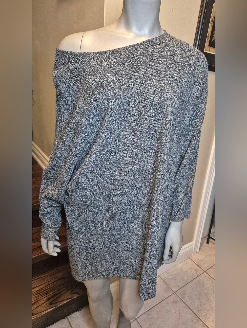 Ellen Tracy Marled Gray Off-the-Shoulder Knit Sweater